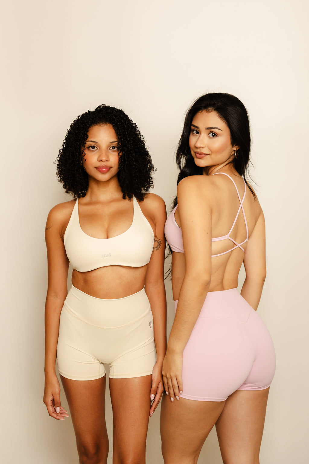 THE ESSENTIALS SHORT